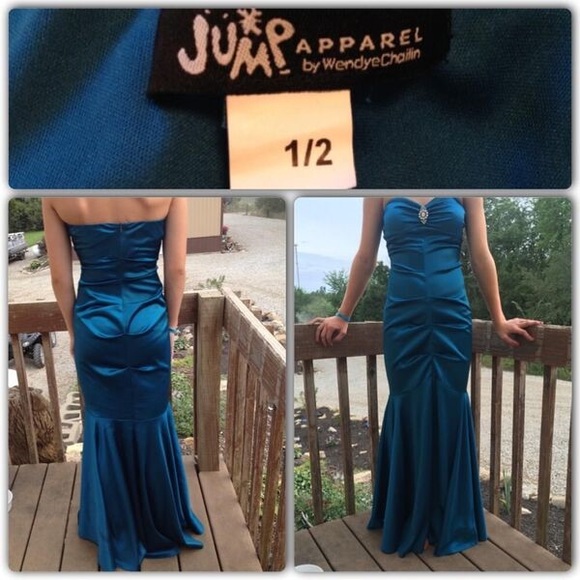 Jump Apparel by Wendye Chaitin Prom Dresses